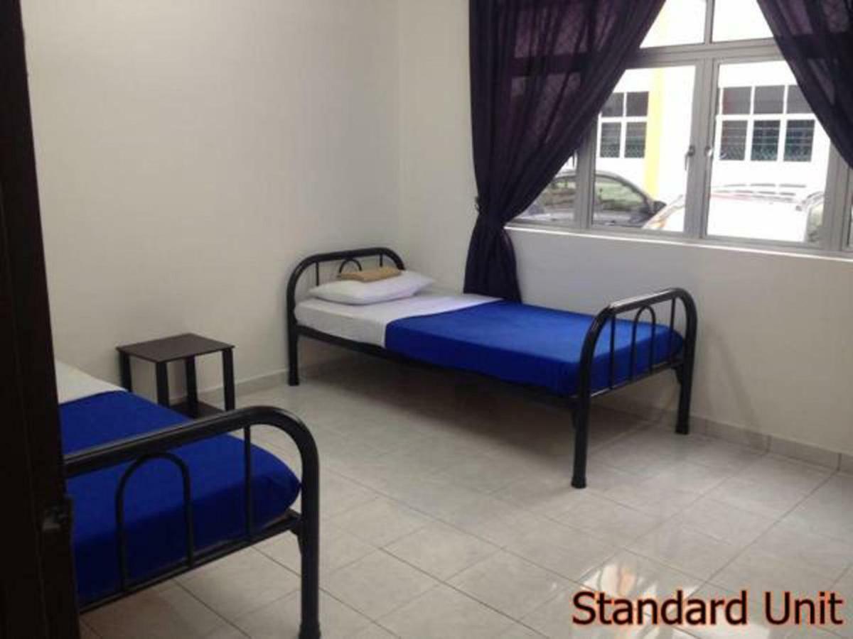 Bistari Homestay Parit Raja Uthm Extérieur photo